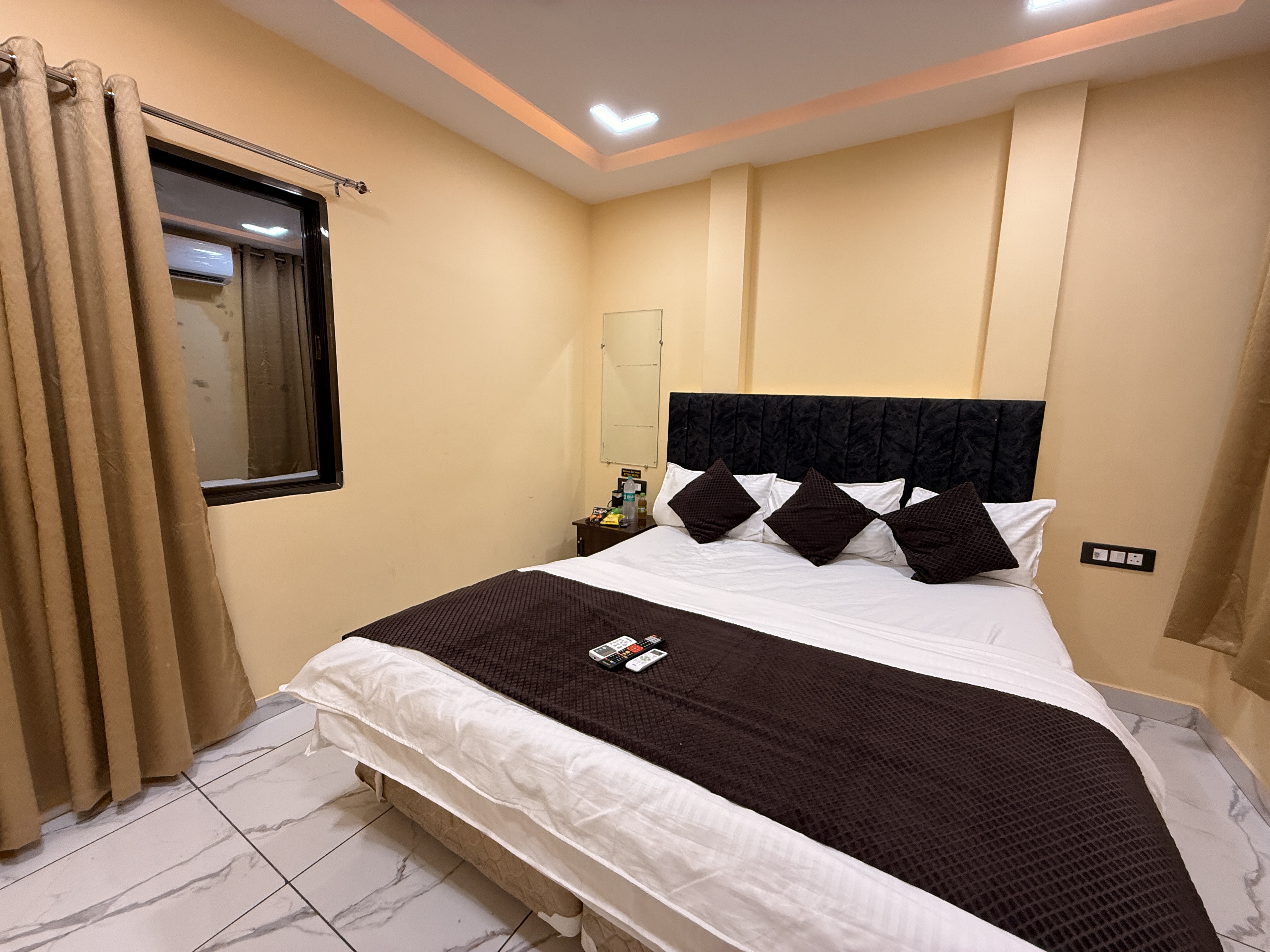 Double bed 2