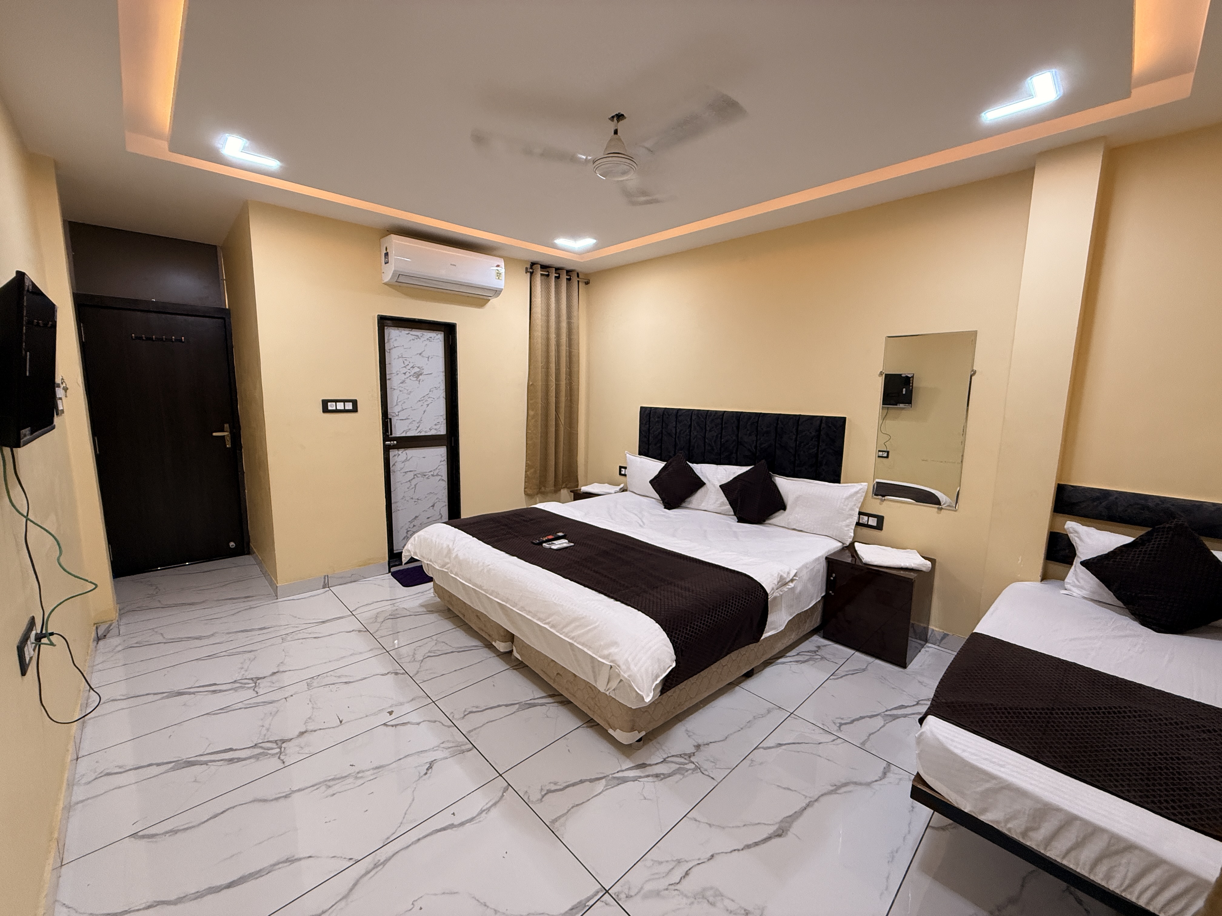 Triple bed 2